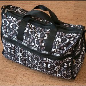 LESPORTSAC big weekender arbor tree RARE PRINT